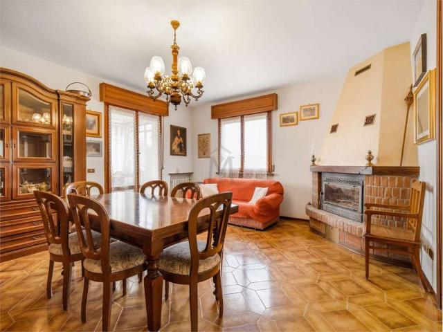 Appartamento in vendita a Tresinaro - Secchia, Re