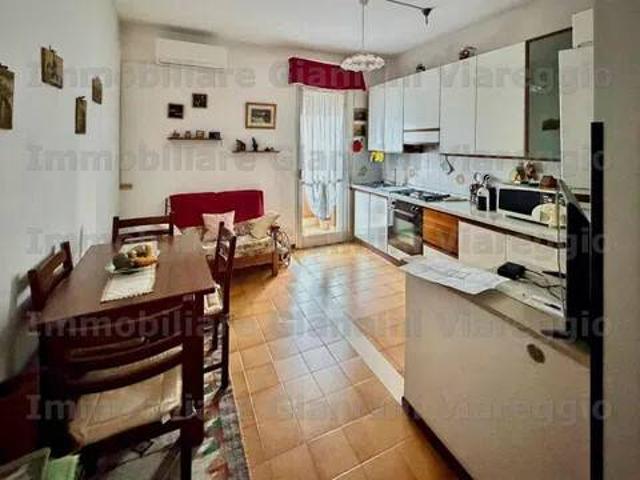 Appartamento in vendita a Viareggio, Toscana