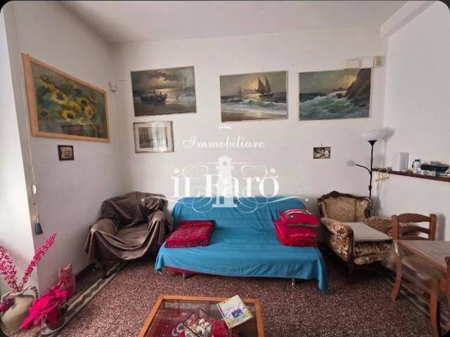 Appartamento in vendita a Darsena, Viareggio