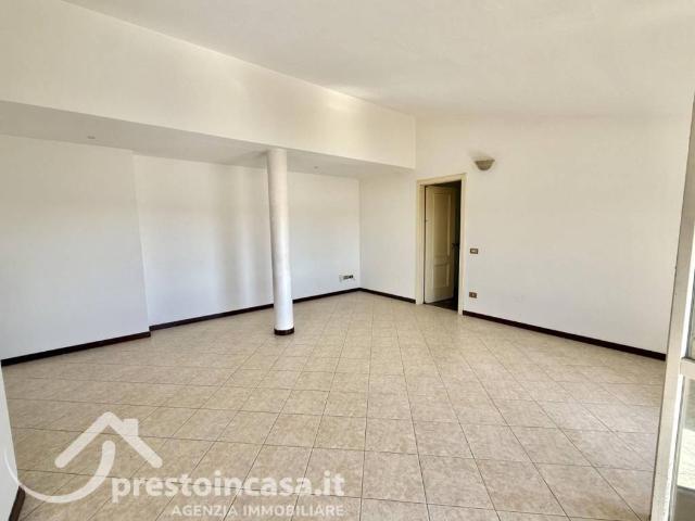 Appartamento in vendita a Viareggio, Toscana