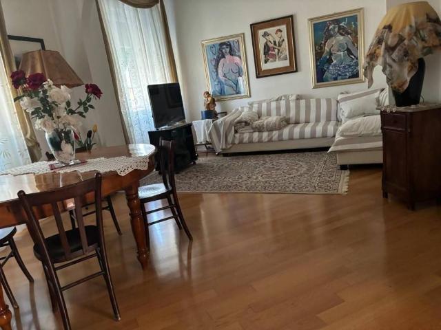 Appartamento in vendita a Viareggio, Toscana