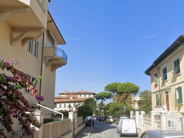 Appartamento in vendita a Viareggio, Lucca