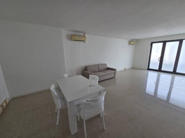 Appartamento in vendita a Viareggio, Toscana