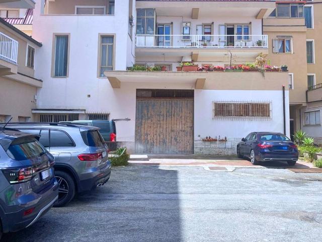 Appartamento in vendita a Carmine, Calabria