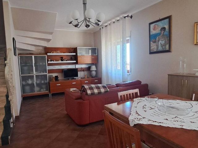 Appartamento in vendita a Contrada Feudotto, Calabria
