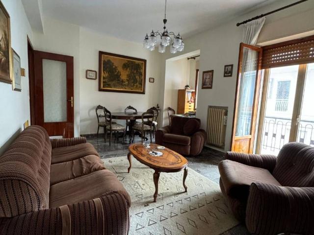 Appartamento in vendita a Calabria, Vibo Valentia