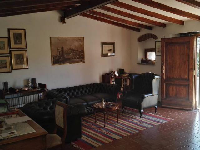 Appartamento in vendita a Vicchio, Toscana