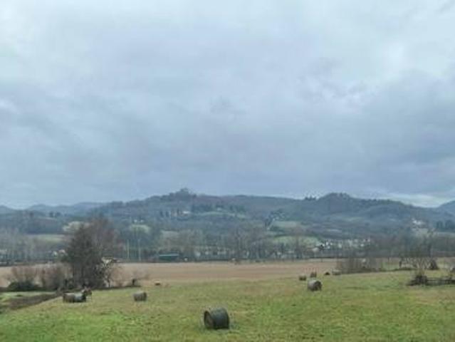 Appartamento in vendita a Vicchio, Toscana