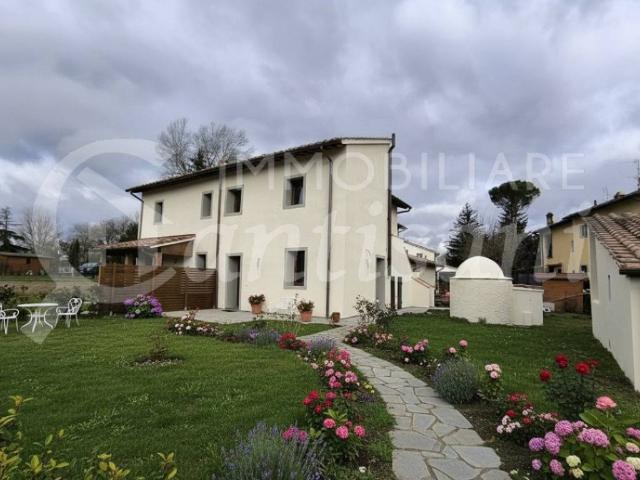 Appartamento in vendita a Vicchio, Toscana