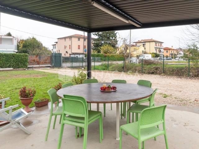 Villa Indipendente in vendita a Vicenza, Veneto