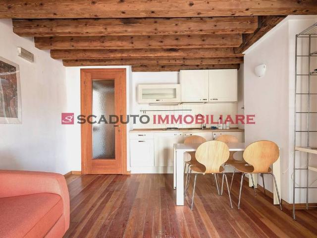 Appartamento in vendita a Vicenza, Veneto