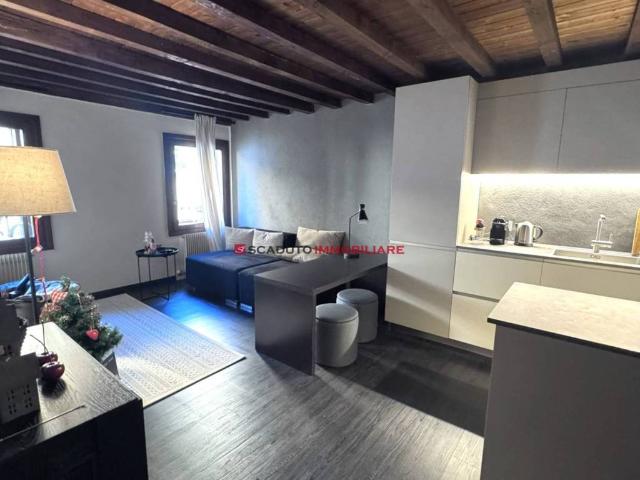 Appartamento in vendita a Santa Caterina, Vicenza