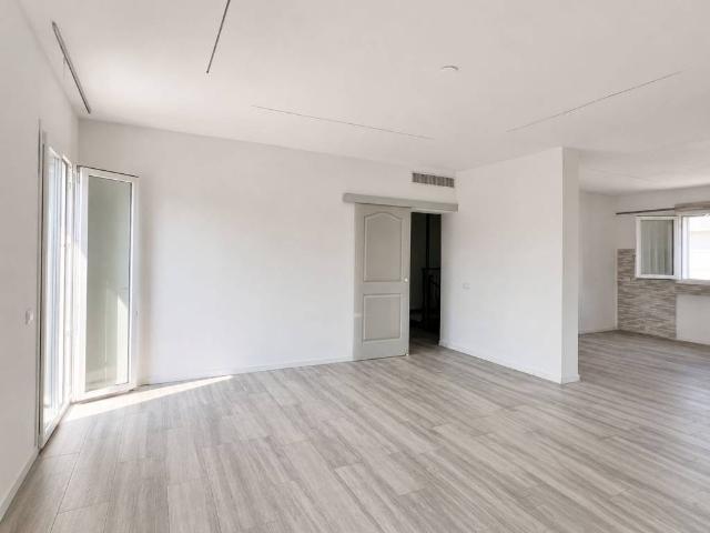 Appartamento in vendita a Vicenza, Veneto