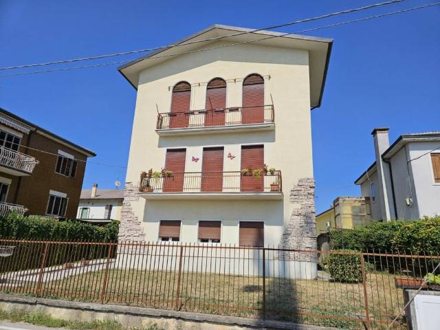 Appartamento in vendita a Vicenza, Veneto