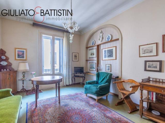 Appartamento in vendita a Vicenza, Veneto