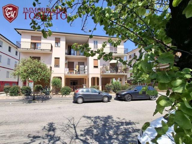 Appartamento in vendita a Parco Città, Vicenza