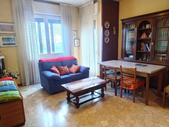 Appartamento in vendita a Maddalene, Vicenza