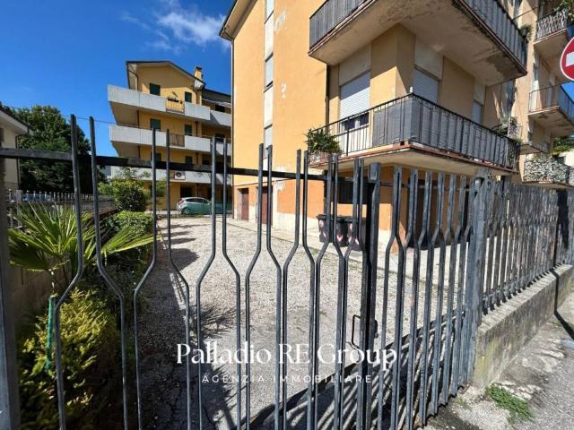 Appartamento in vendita a Vicenza, Veneto