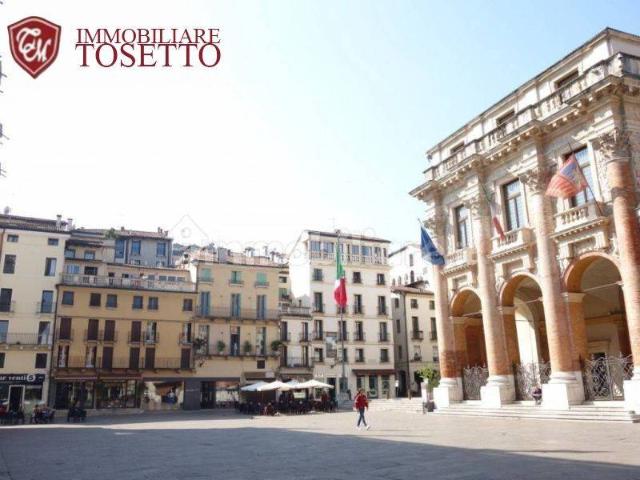 Appartamento in vendita a Vicenza, Veneto