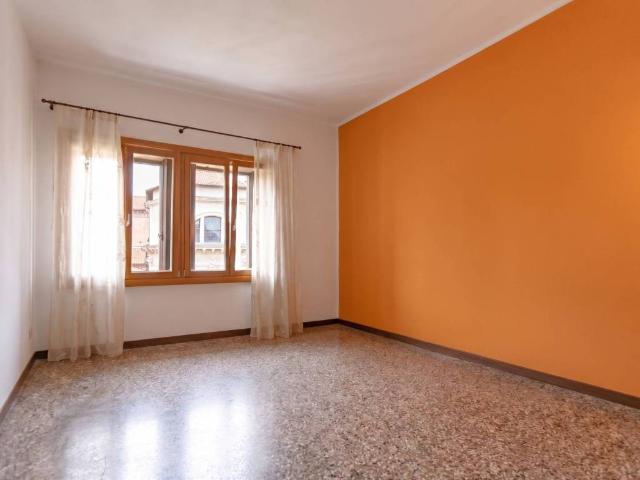 Appartamento in vendita a Vicenza, Veneto