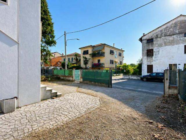 Appartamento in vendita a Vicenza, Veneto