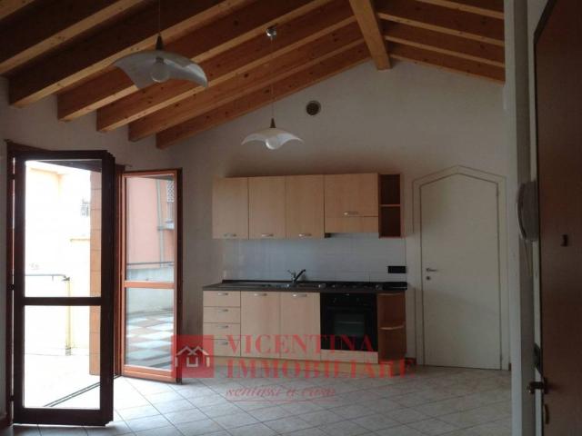 Appartamento in vendita a Vicenza, Veneto