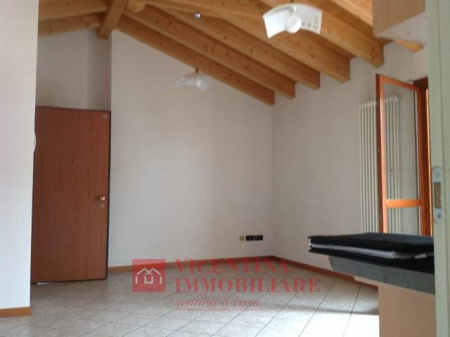 Appartamento in vendita a Vicenza, Veneto