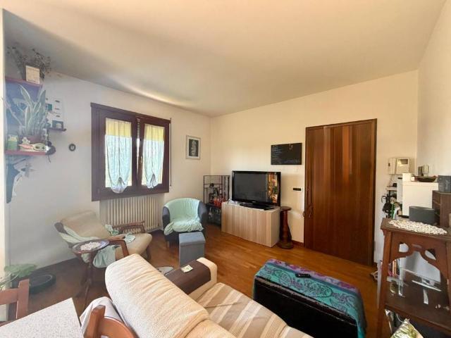 Appartamento in vendita a Bertesinella, Vicenza