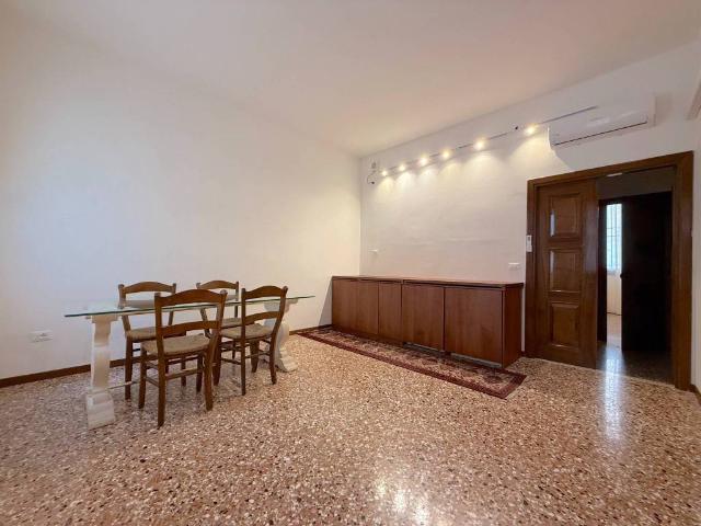 Appartamento in vendita a Vicenza, Veneto