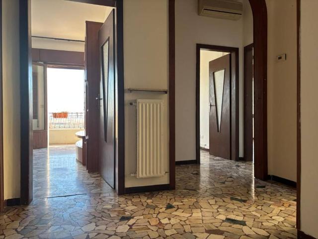 Appartamento in vendita a Bertesinella, Vicenza