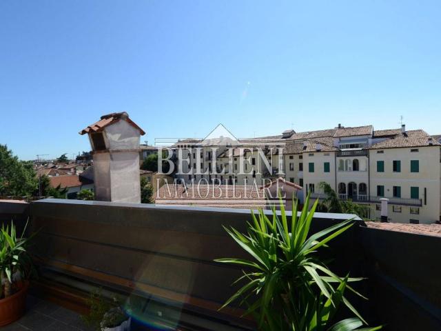 Appartamento in vendita a Vicenza, Veneto