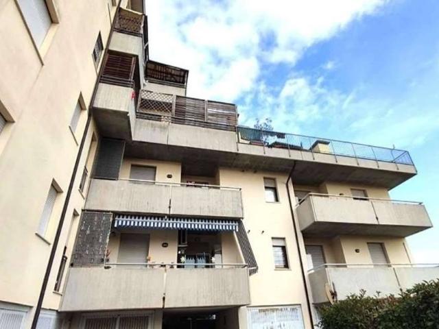 Appartamento in vendita a Maddalene, Vicenza