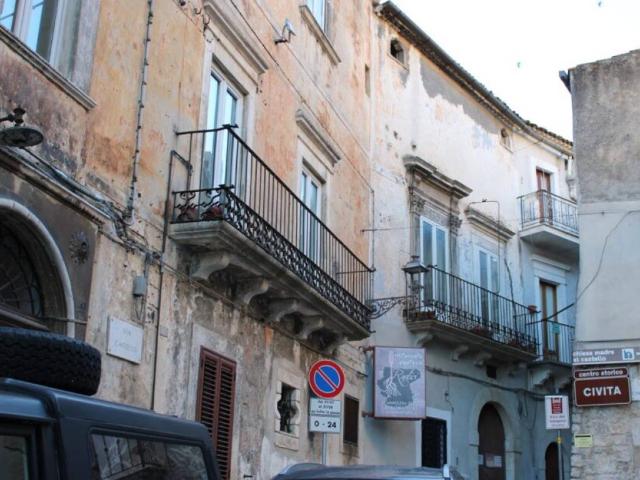 Appartamento in vendita a Civita, Puglia