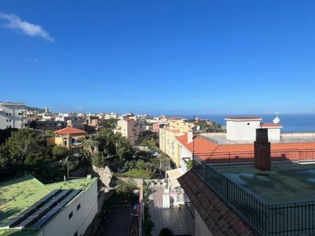 Appartamento in vendita a Bonea, Vico Equense