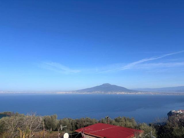 Appartamento in vendita a Vico Equense, Campania