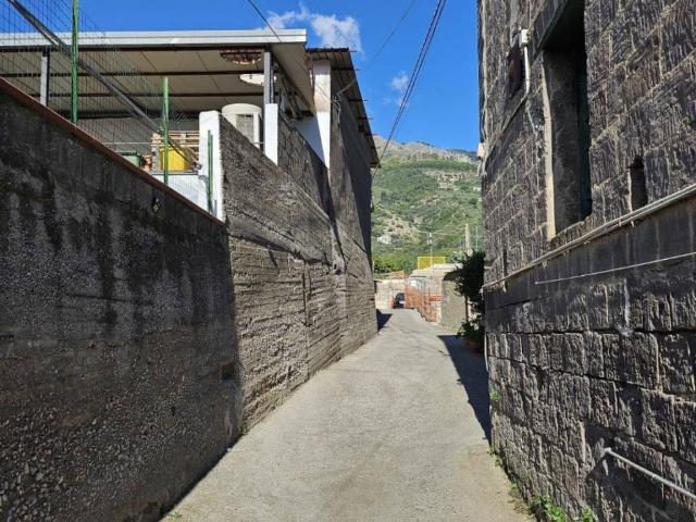 Appartamento in vendita a Vico Equense, Campania