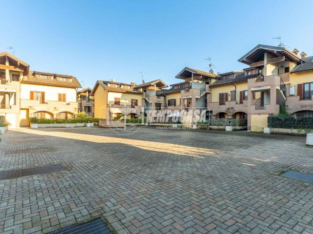 Appartamento in vendita a Vidigulfo, Lombardia