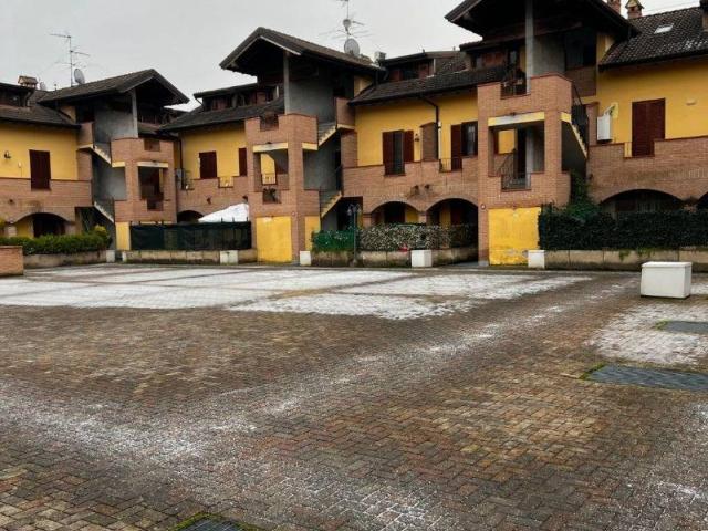 Appartamento in vendita a Vidigulfo, Lombardia