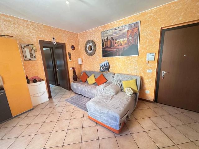 Appartamento in vendita a Vidigulfo, Lombardia