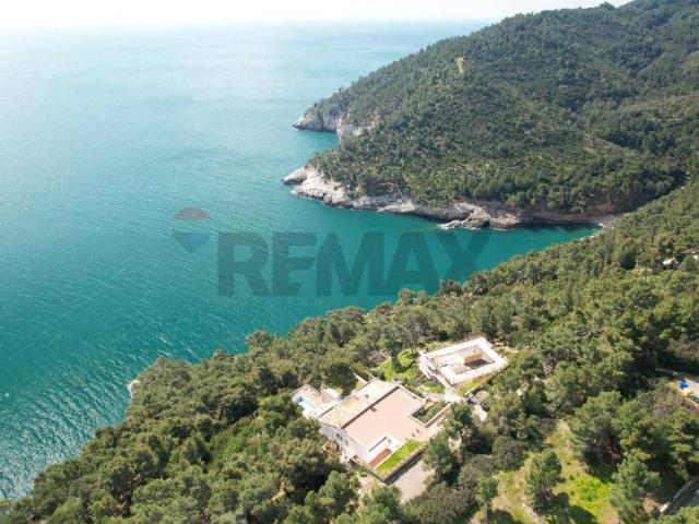 Appartamento in vendita a Pugnochiuso, Vieste