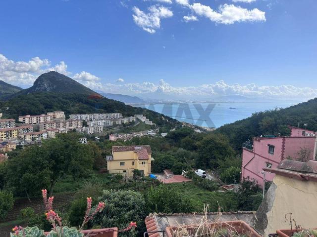 Appartamento in vendita a Vietri Sul Mare, Campania