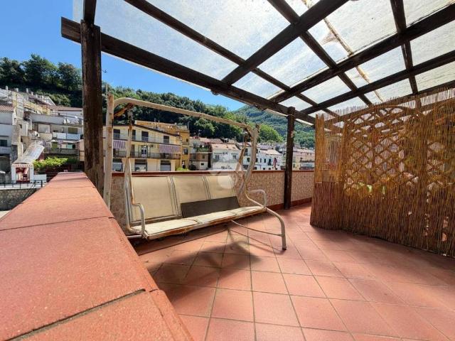 Appartamento in vendita a Vietri Sul Mare, Campania