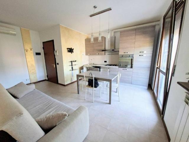 Appartamento in vendita a Vigasio, Verona