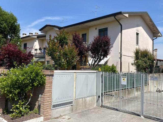 Appartamento in vendita a Vigasio, Veneto