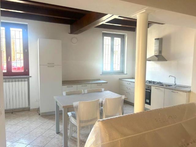 Appartamento in vendita a Vigevano, Lombardia