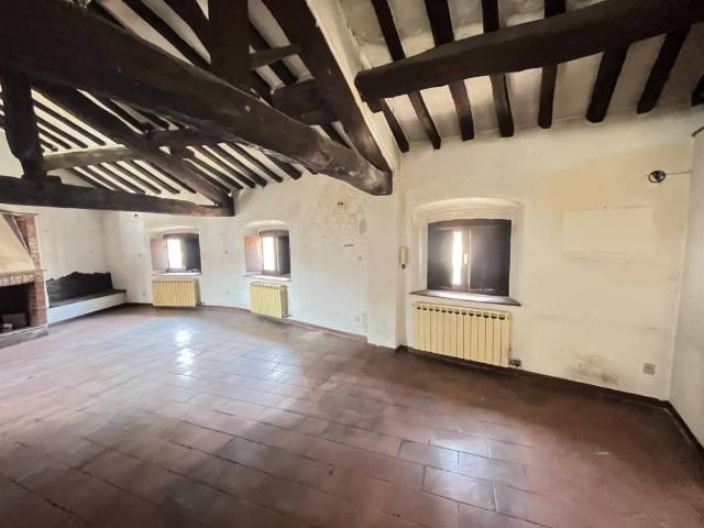 Appartamento in vendita a Vigevano, Lombardia