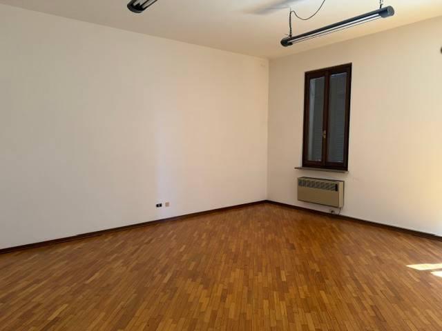 Appartamento in vendita a Vigevano, Lombardia