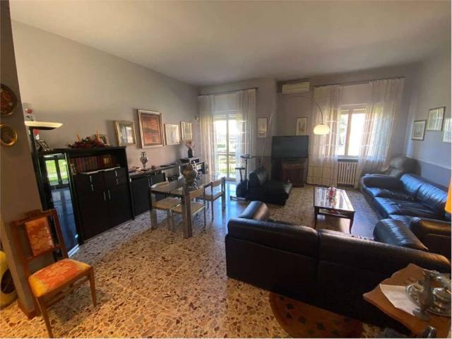 Appartamento in vendita a Vigevano, Lombardia