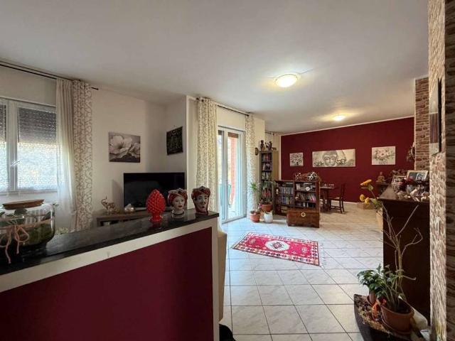 Appartamento in vendita a Vigevano, Lombardia