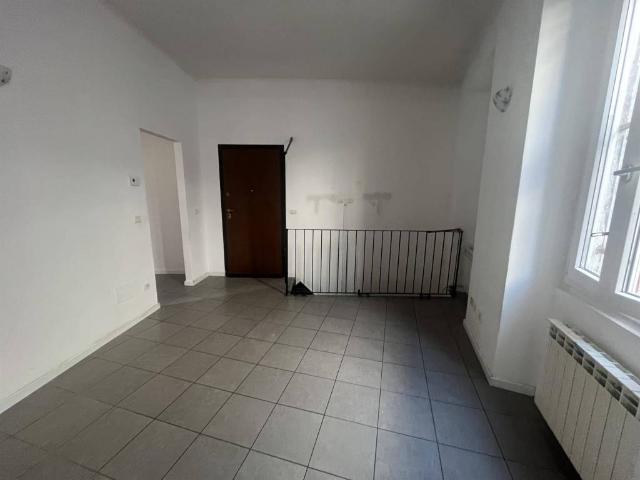 Appartamento in vendita a Vigevano, Lombardia